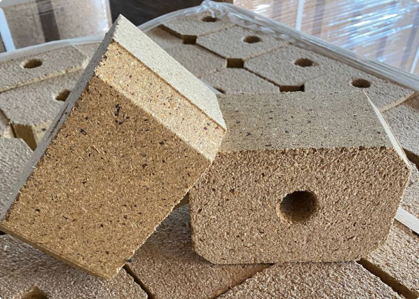 Pressed blocks pallets